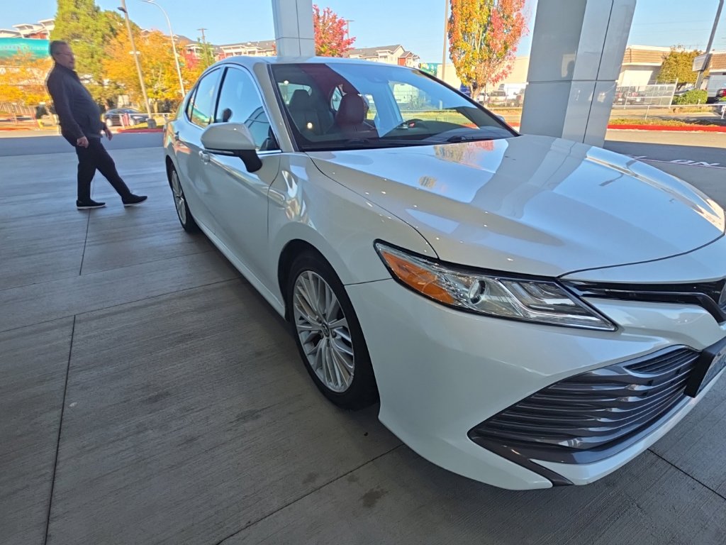2019 Toyota Camry XLE