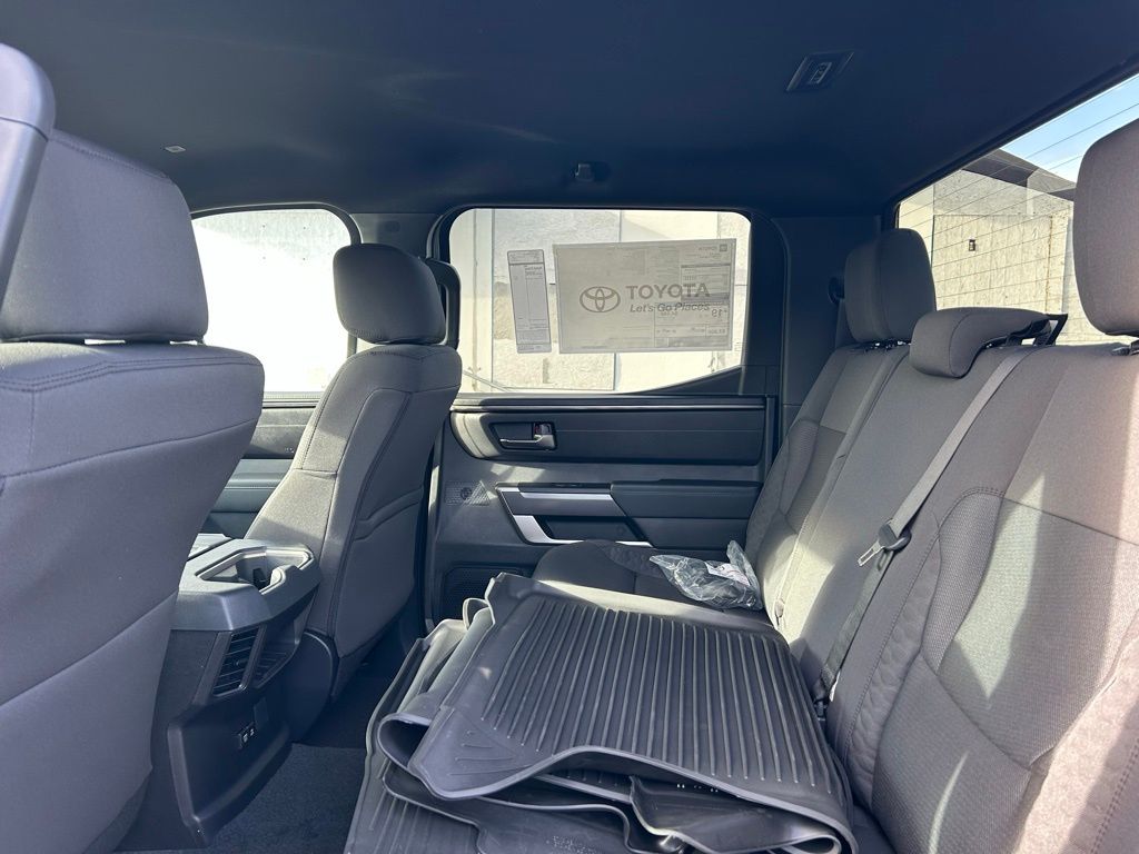 2026 Toyota Tundra SR5 - Photo 12