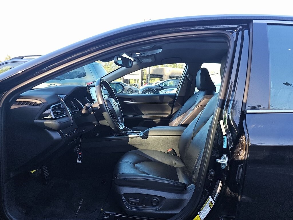2024 Toyota Camry XLE photo 3