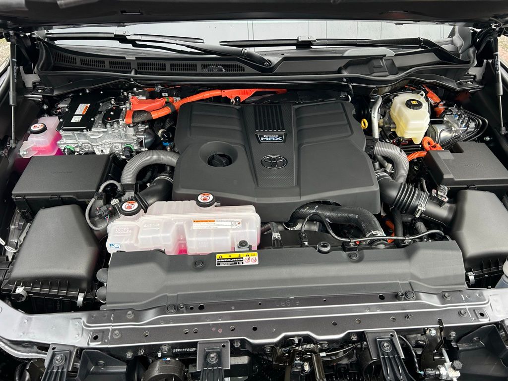 2026 Toyota Tundra Platinum - Photo 22