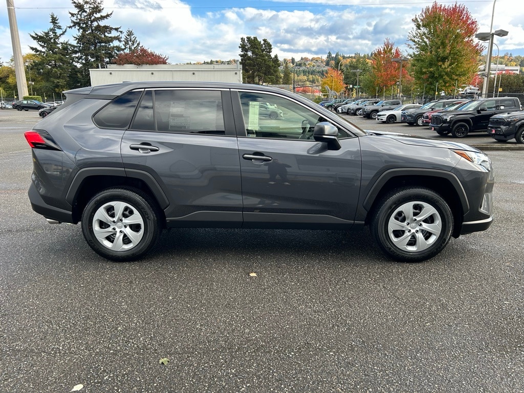 New 2025 Toyota RAV4 LE LE AWD SUV
