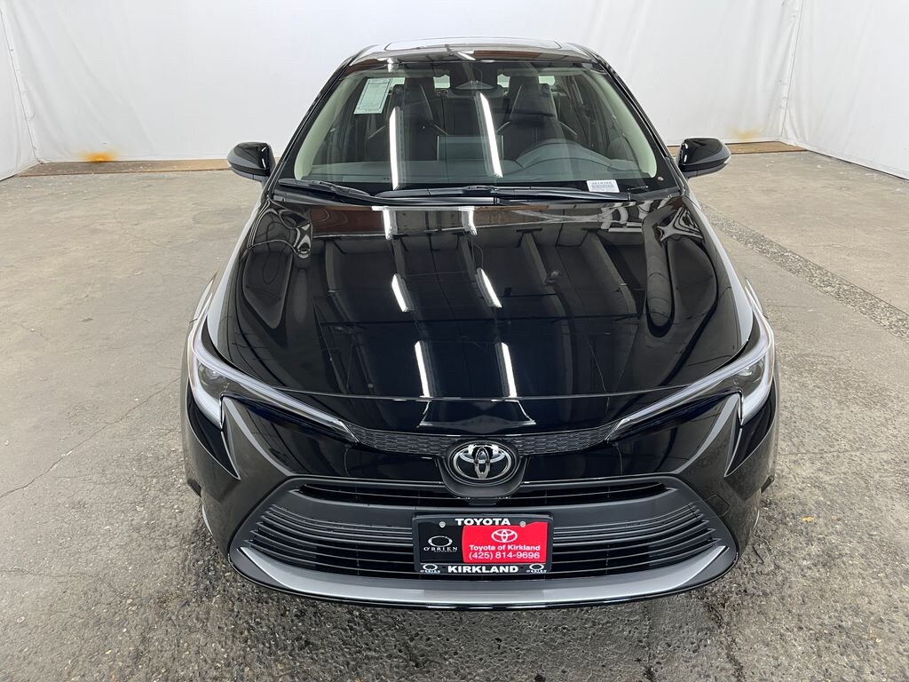 New 2026 Toyota Corolla Hybrid XLE XLE SEDAN