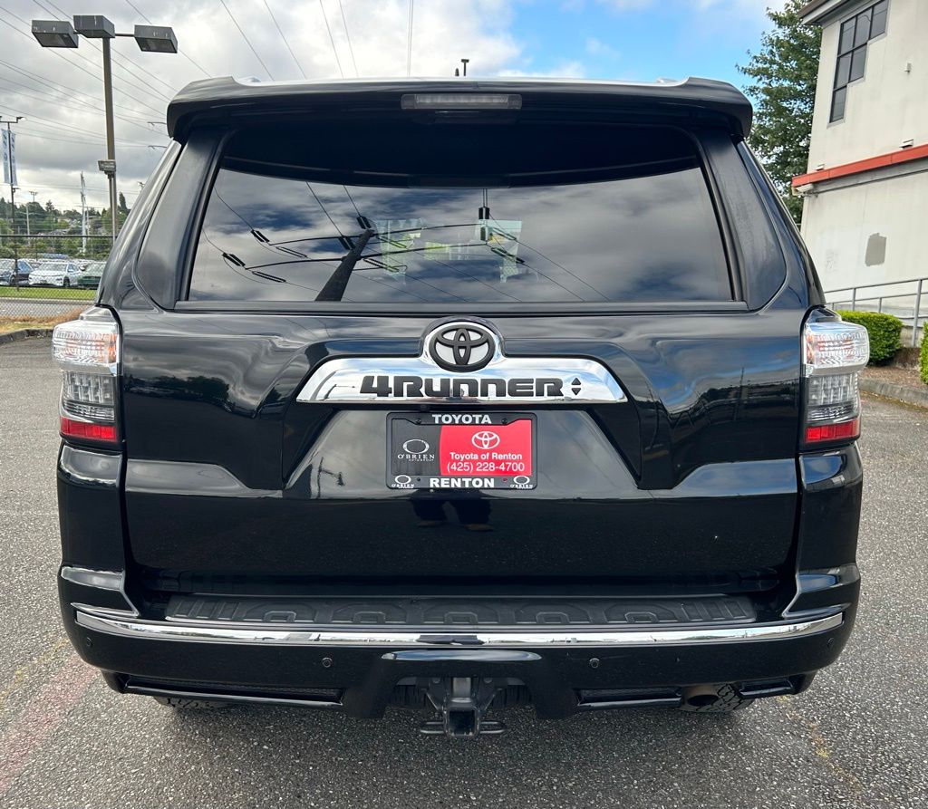2022 Toyota 4Runner Limited - Photo 6