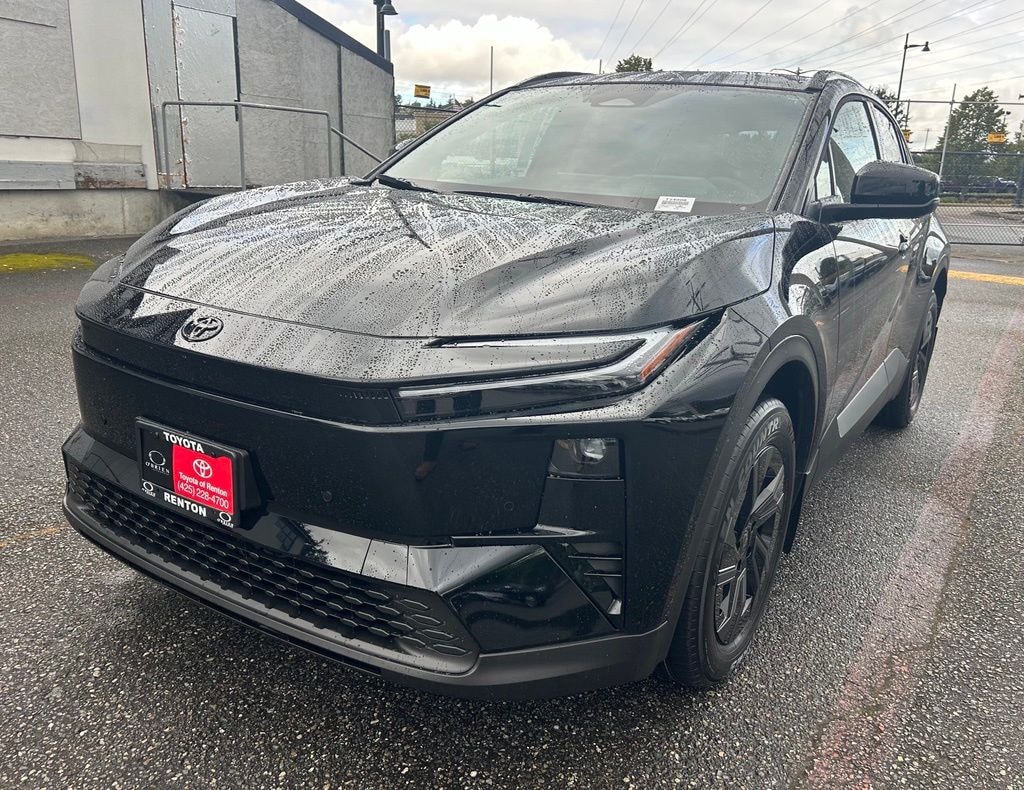 New 2026 Toyota C-HR SE SE AWD