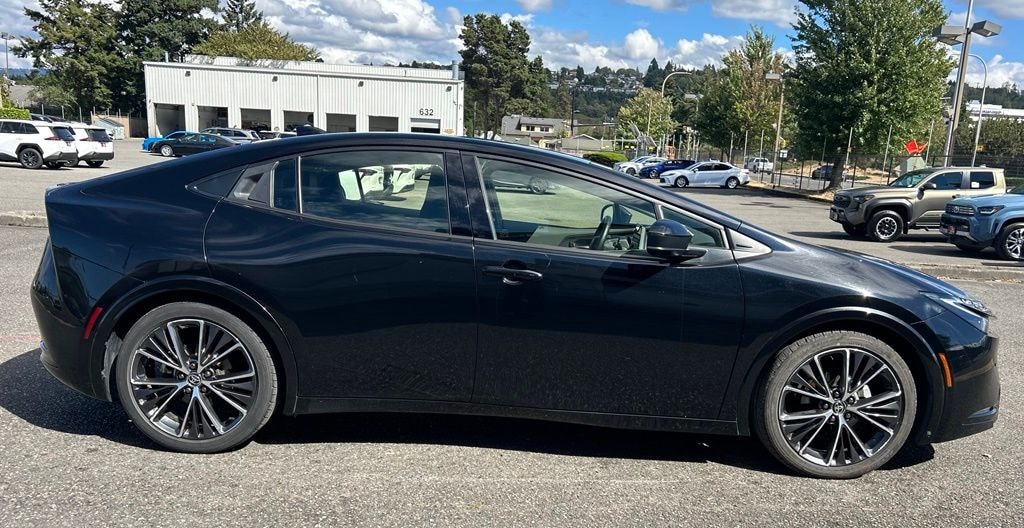 Certified 2023 Toyota Prius XLE Hatchback