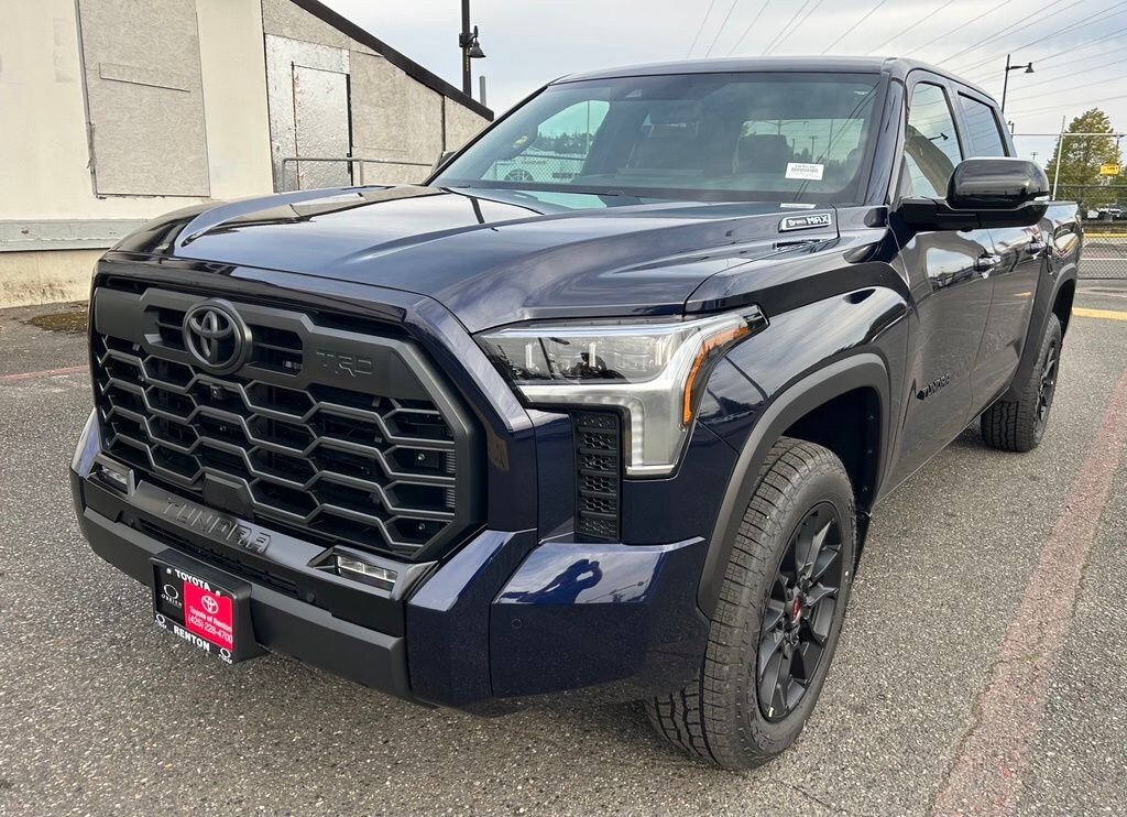 New 2026 Toyota Tundra i-FORCE MAX Limited LIMITED CREWMAX 5.5