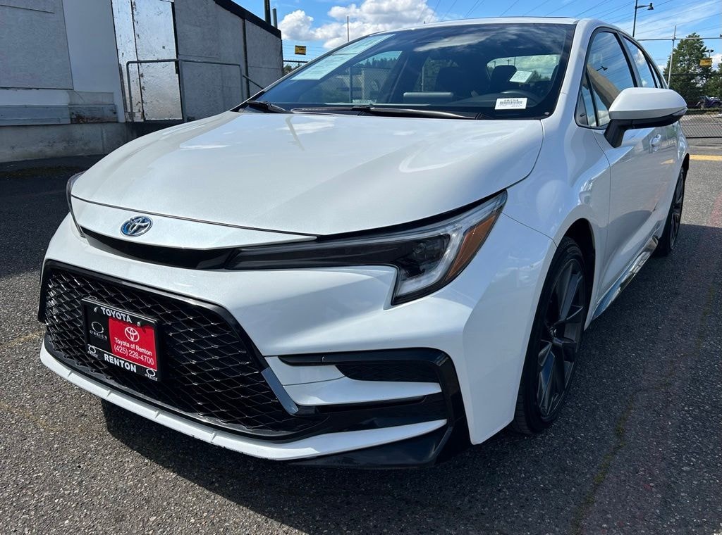 Certified 2024 Toyota Corolla Hybrid SE Sedan