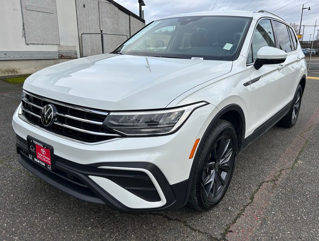 2023 Volkswagen Tiguan SE
