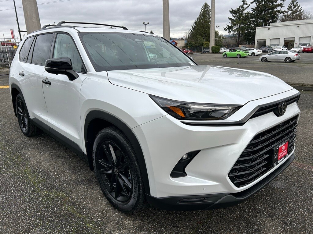 New 2026 Toyota Grand Highlander Hybrid Nightshade NIGHTSHADE HYBRID