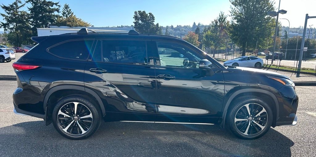 Certified 2021 Toyota Highlander XSE SUV