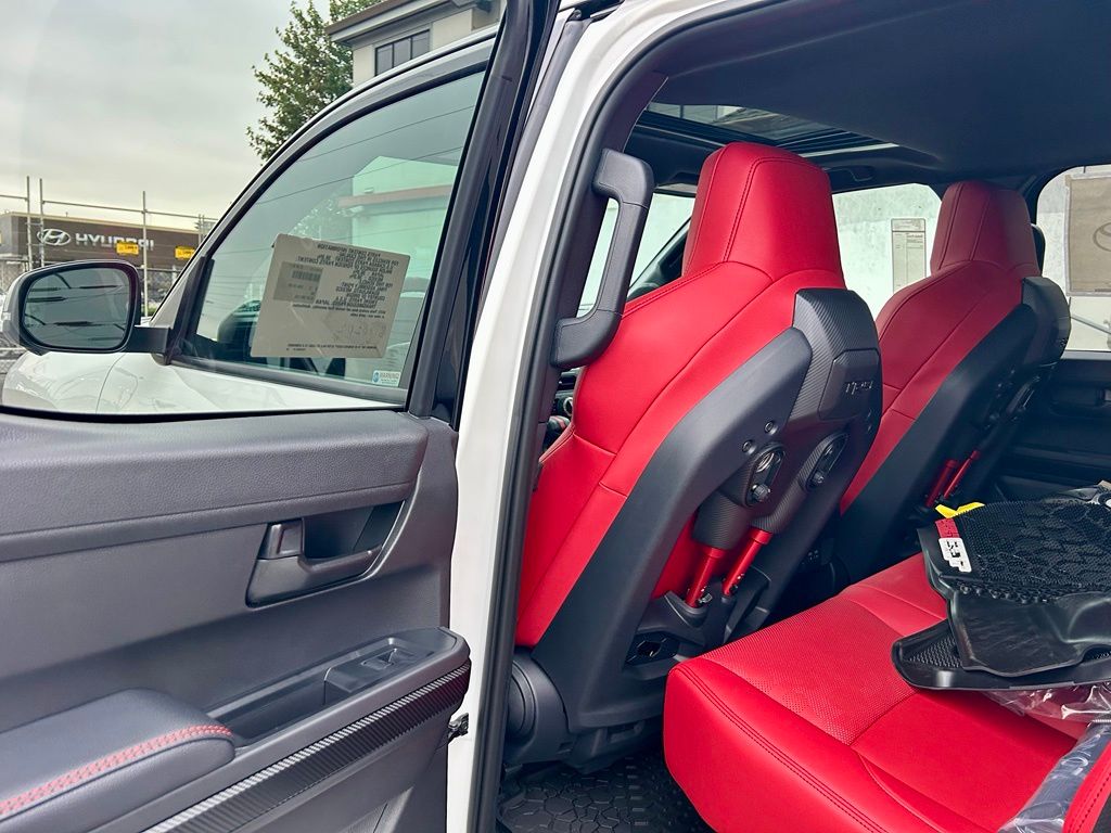 2026 Toyota Tacoma TRD Pro - Photo 11