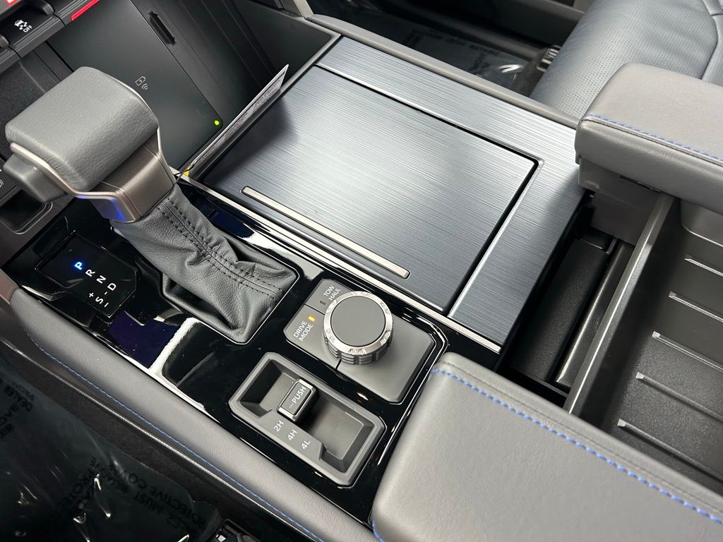 2026 Toyota Tundra Platinum - Photo 20