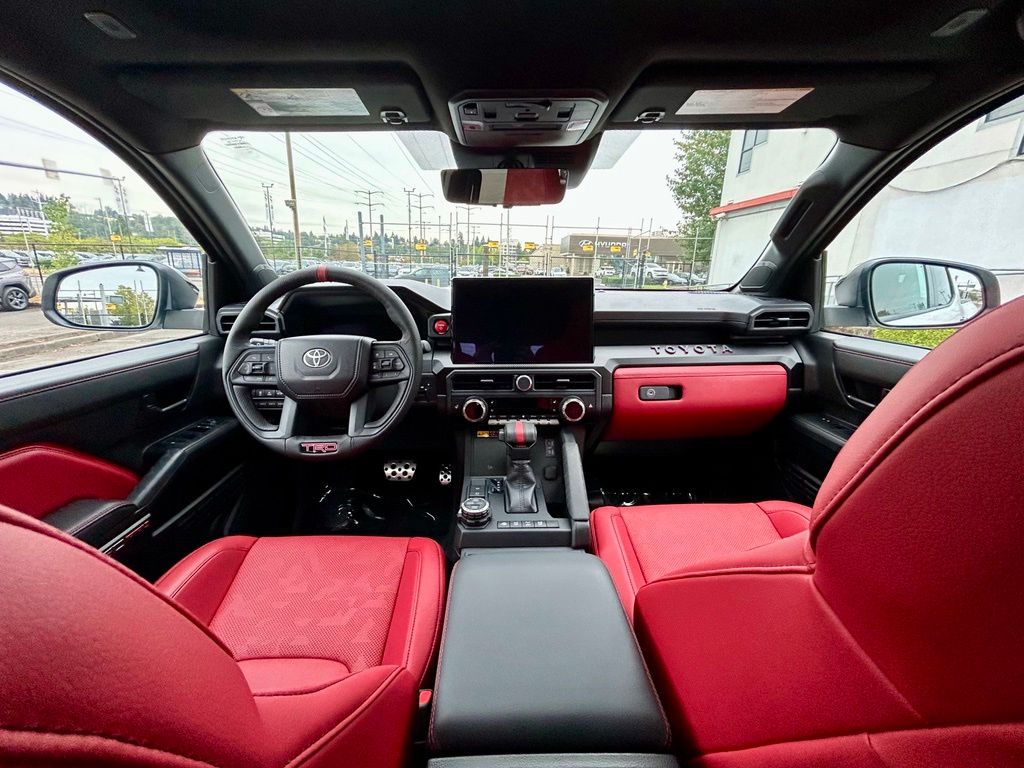 2026 Toyota Tacoma TRD Pro - Photo 18