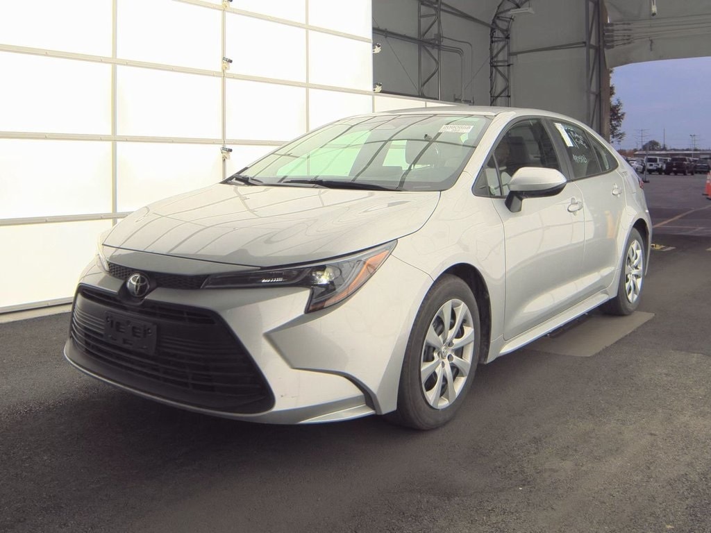 Certified 2025 Toyota Corolla LE Sedan