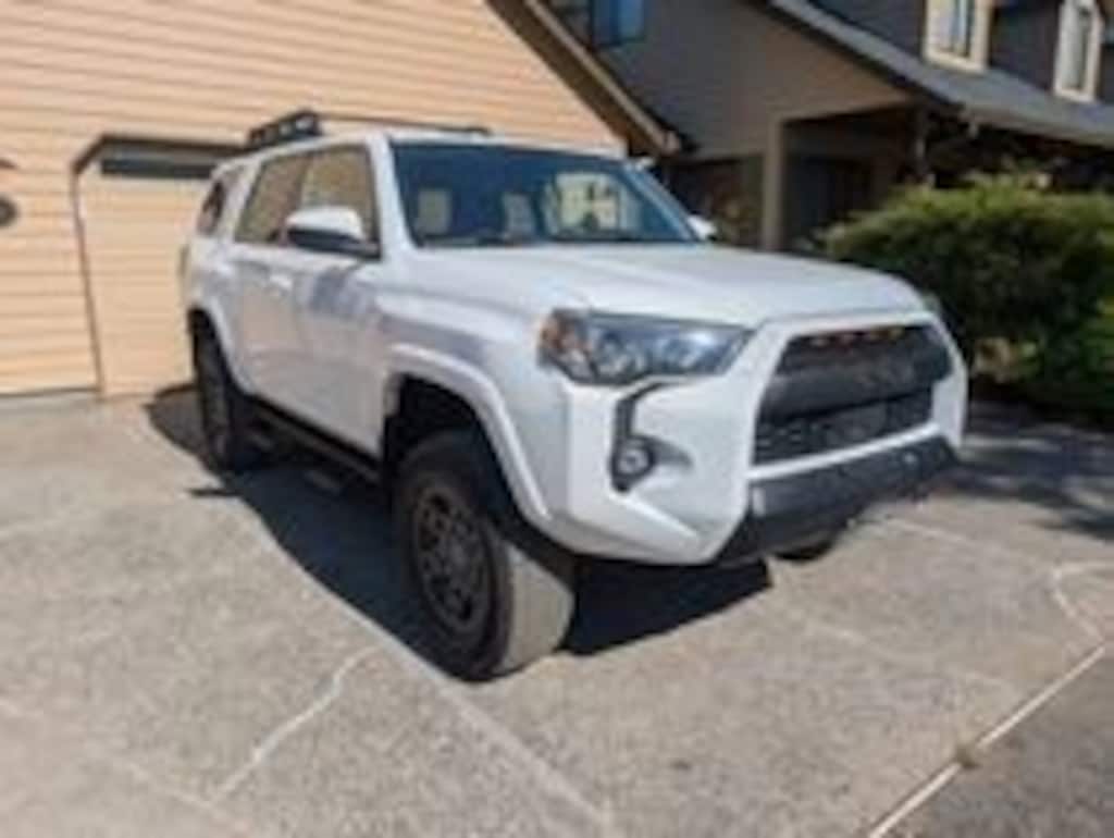 Used 2022 Toyota 4Runner SR5 SUV