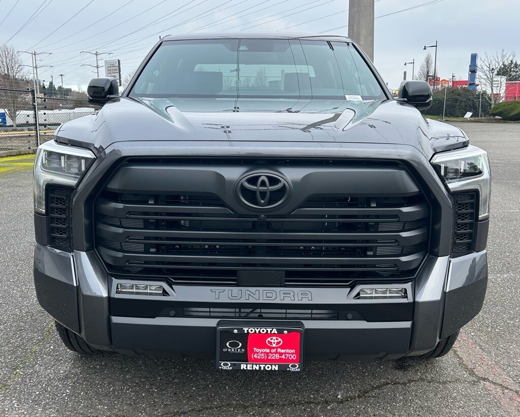 New 2026 Toyota Tundra Limited LIMITED CREWMAX 5.5