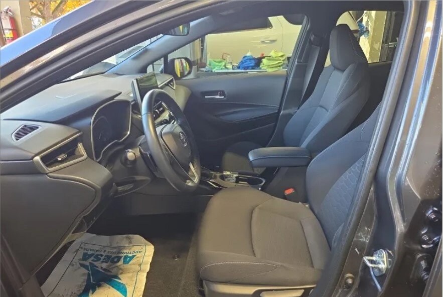 2024 Toyota Corolla SE photo 3