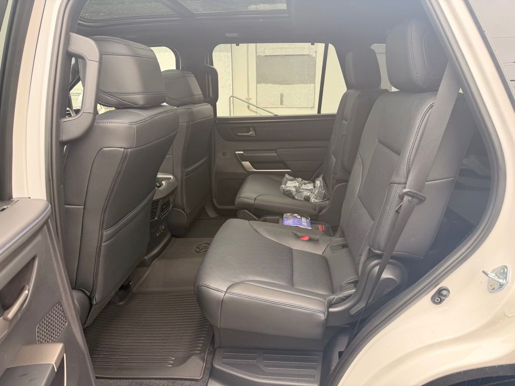 2026 Toyota Sequoia Platinum - Photo 12