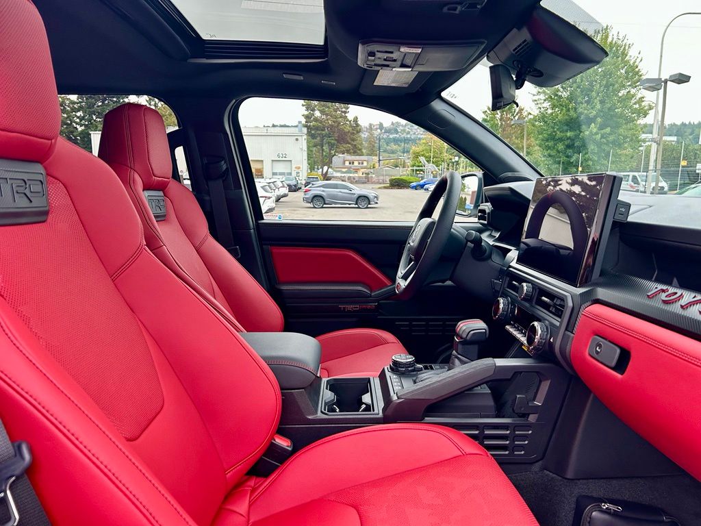 2026 Toyota Tacoma TRD Pro - Photo 16