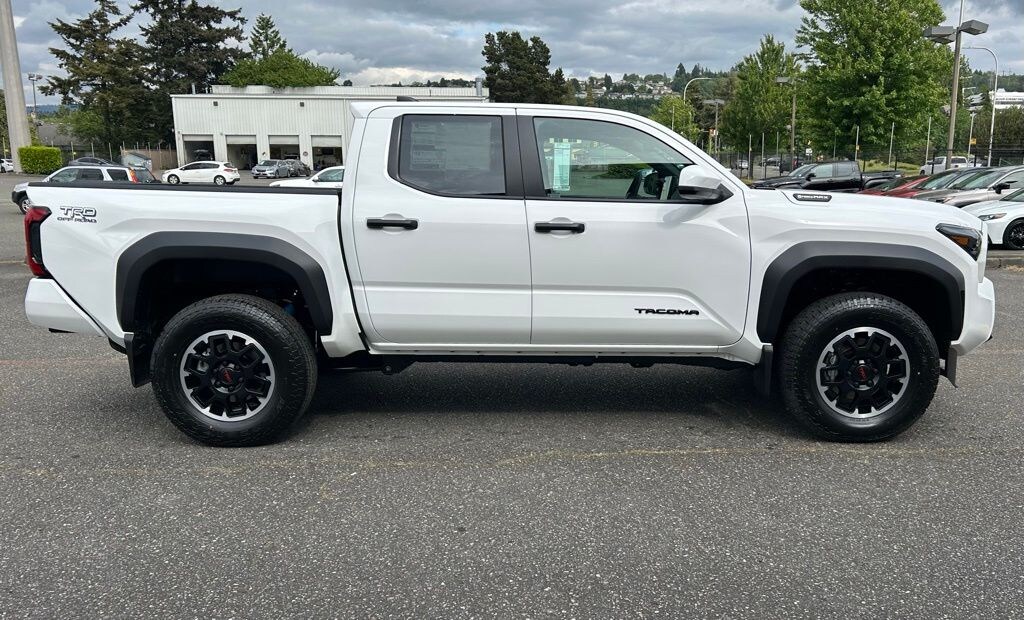 New 2026 Toyota Tacoma i-FORCE MAX TRD Off-Road 4X4 DOUBLE CAB HV