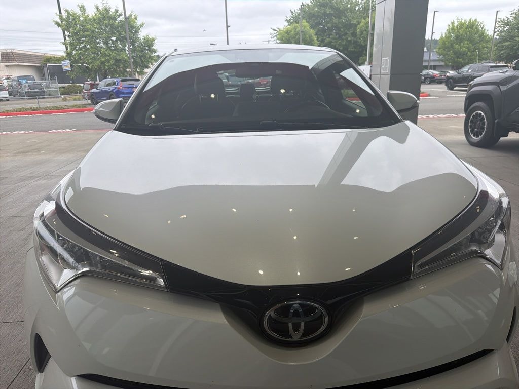 Used 2019 Toyota C-HR Limited SUV