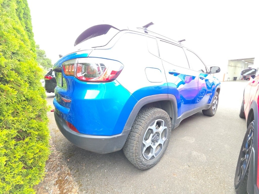 2022 Jeep Compass Trailhawk photo 3
