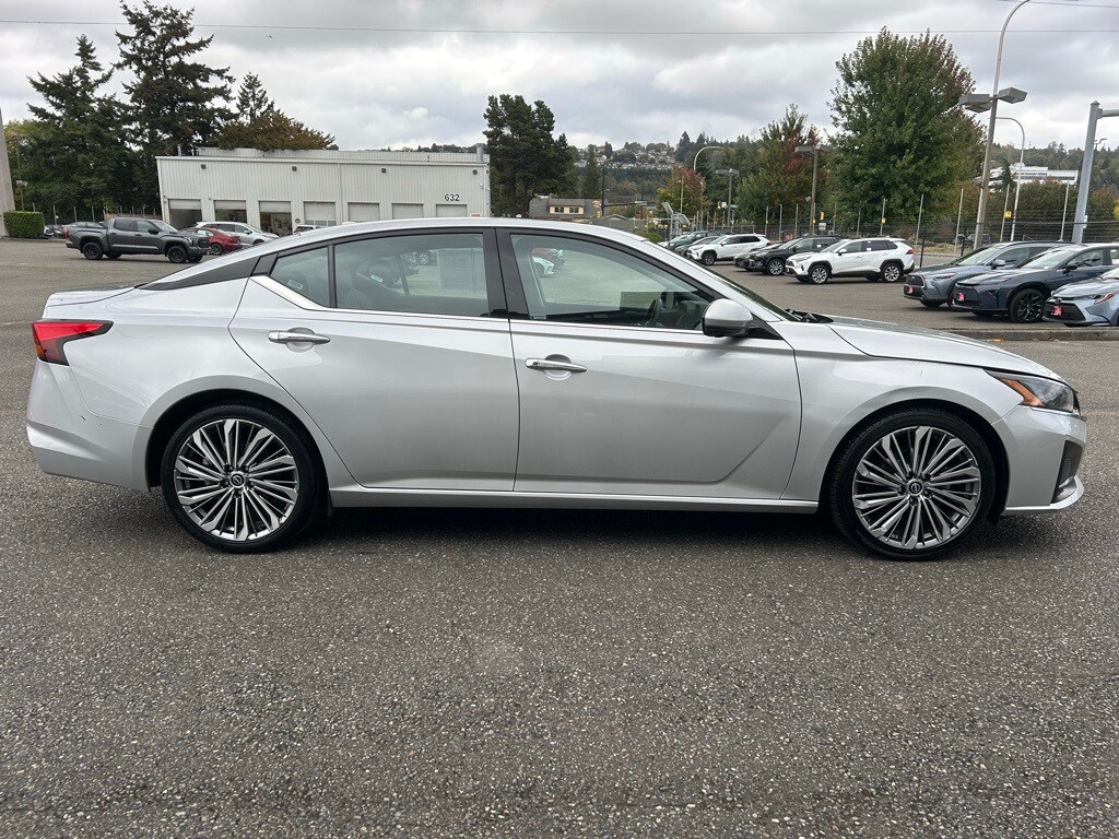 2023 Nissan Altima 2.5 SL photo 4