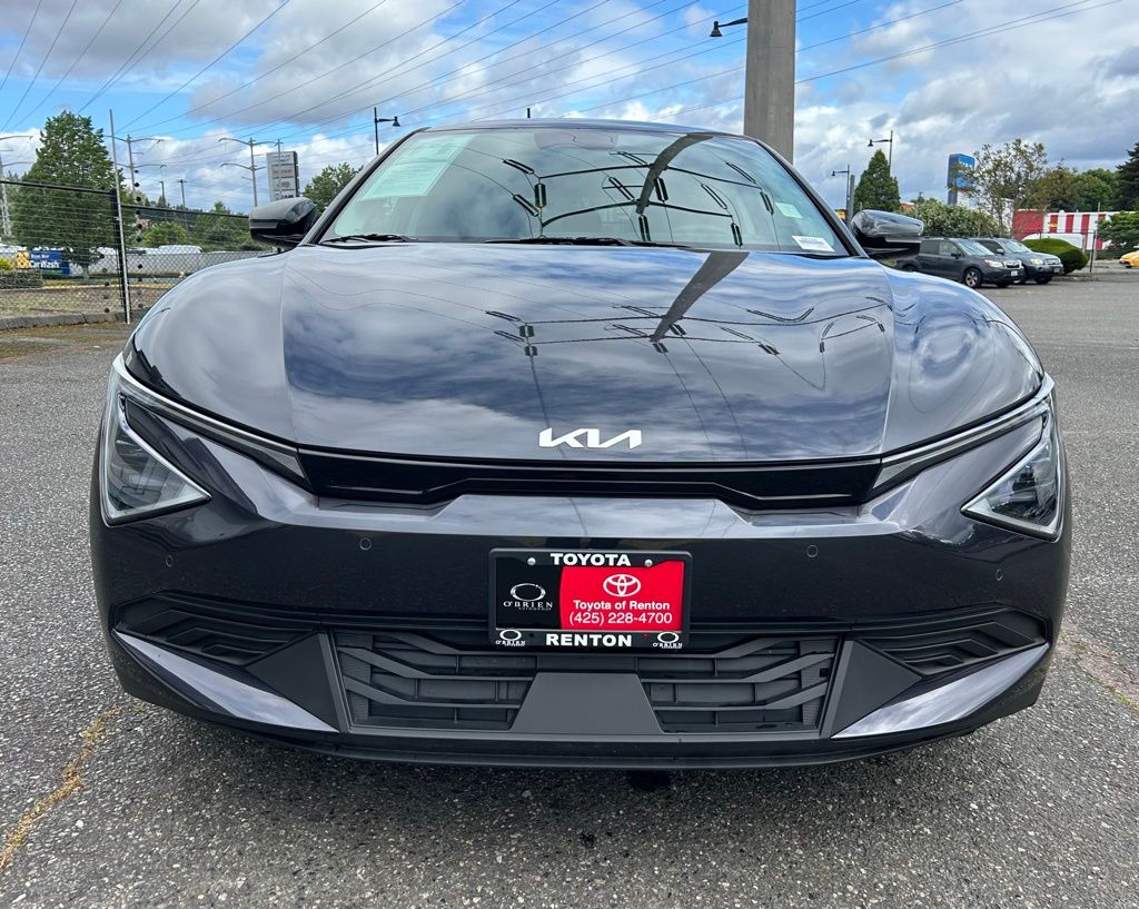 Used 2025 Kia EV6 Light L/R with VIN 5XYC3DJC0SG008052 for sale in Renton, WA