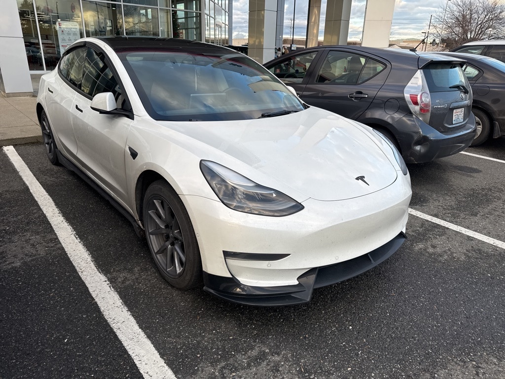 2022 Tesla Model 3 Long Range's photo