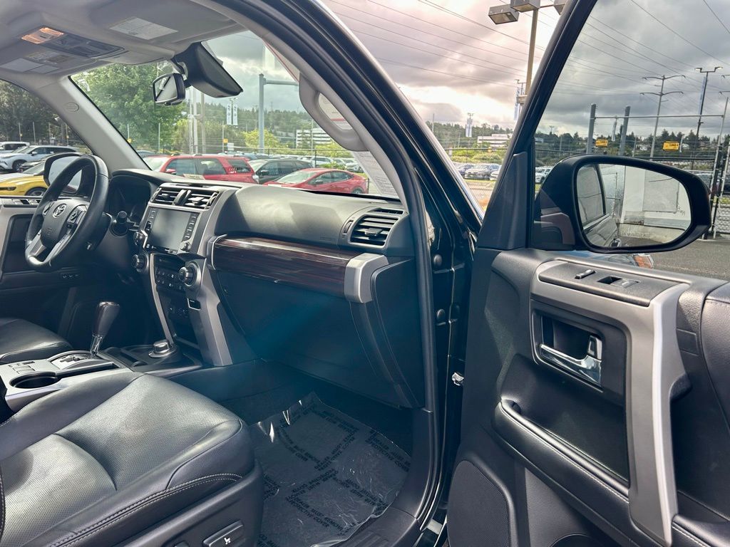 2022 Toyota 4Runner Limited - Photo 15