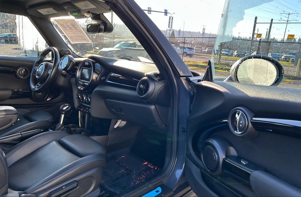 2019 MINI Convertible S - Photo 13