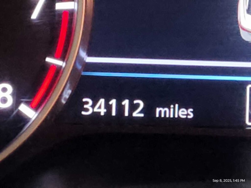 2024 Nissan Sentra SV photo 2