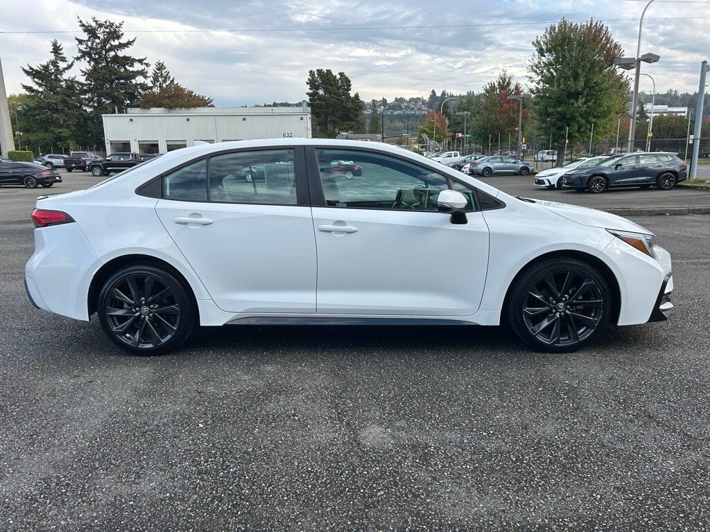 2023 Toyota Corolla XSE photo 4