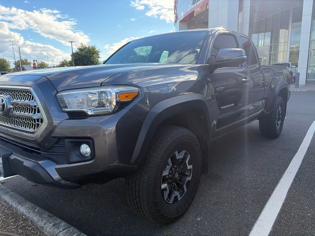 Used 2017 Toyota Tacoma TRD Off-Road Truck