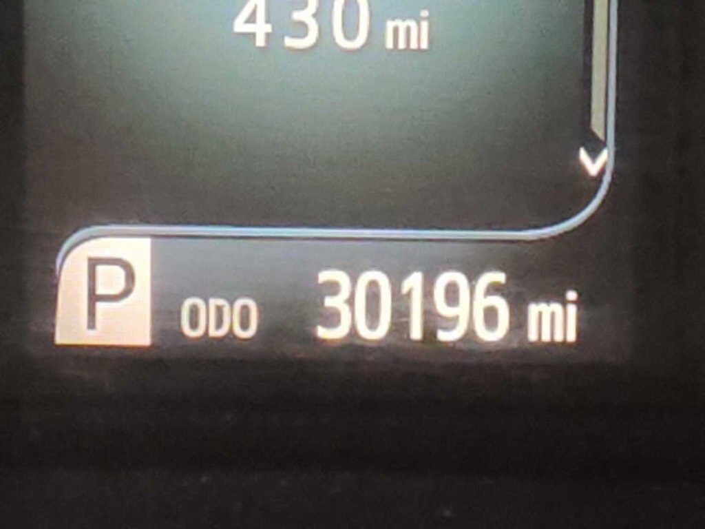 2020 Toyota Sienna L photo 2