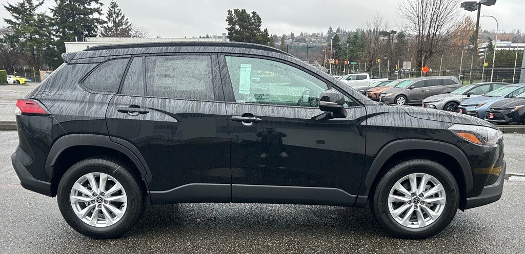 New 2026 Toyota Corolla Cross LE LE