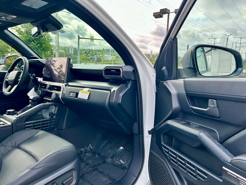 2026 Toyota 4Runner TRD Off-Road Premium - Photo 15