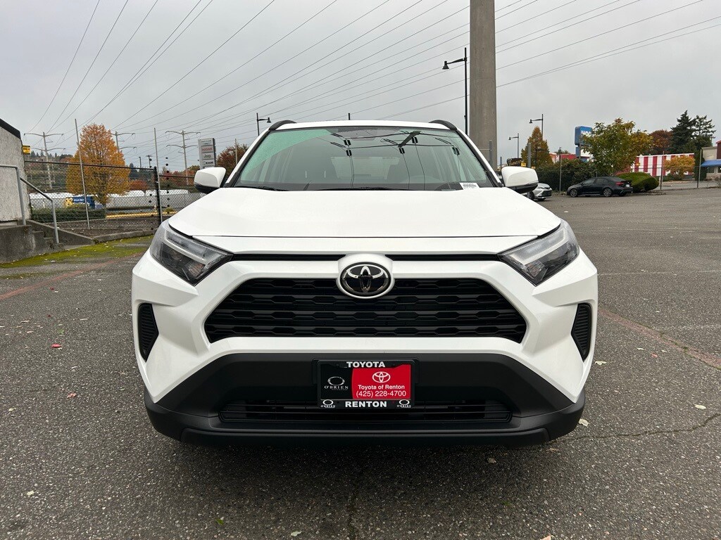 New 2025 Toyota RAV4 XLE XLE AWD SUV