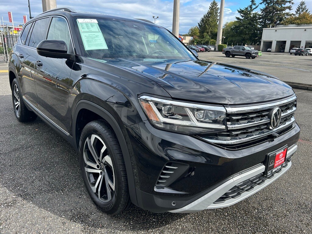 2021 Volkswagen Atlas SEL Premium photo 2