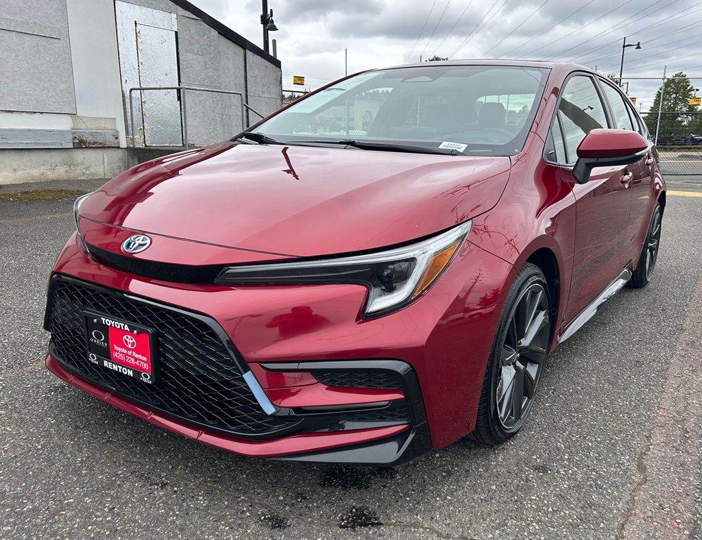 2024 Toyota Corolla SE Hybrid CVT's photo