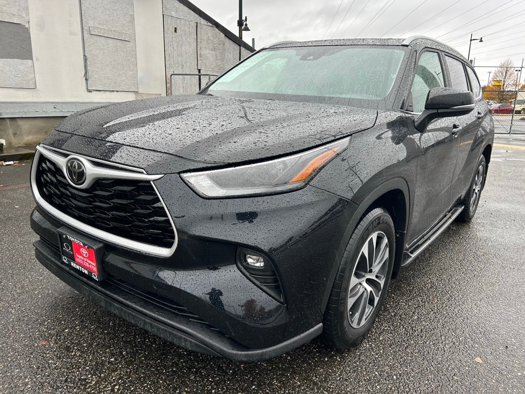 Certified 2024 Toyota Highlander XLE SUV