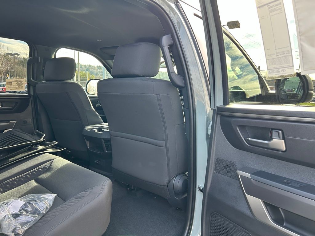 2026 Toyota Tundra SR5 - Photo 13