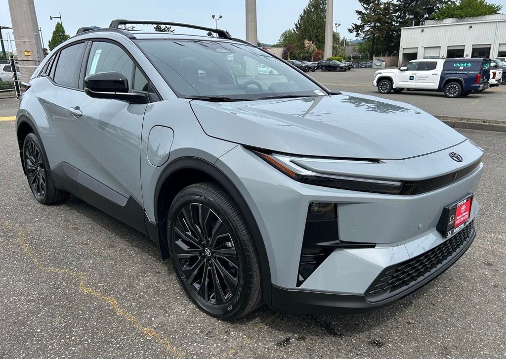 New 2026 Toyota C-HR XSE XSE AWD