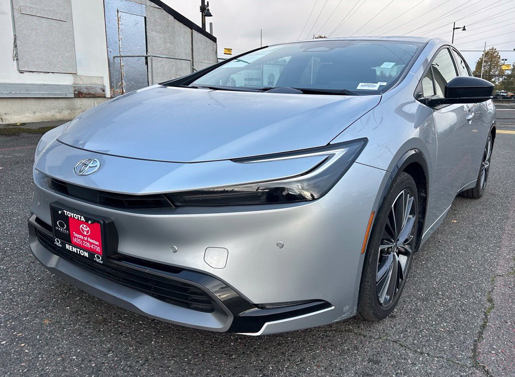 2023 Toyota Prius XLE