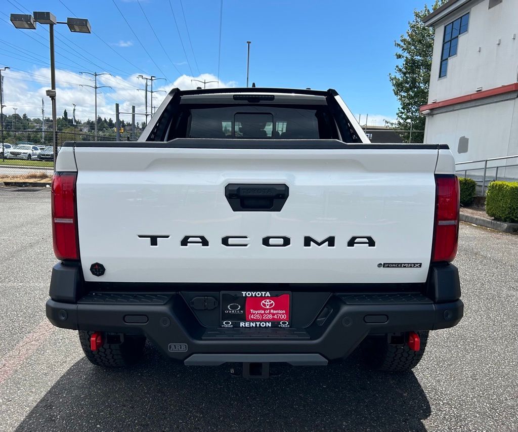 2026 Toyota Tacoma Trailhunter - Photo 6