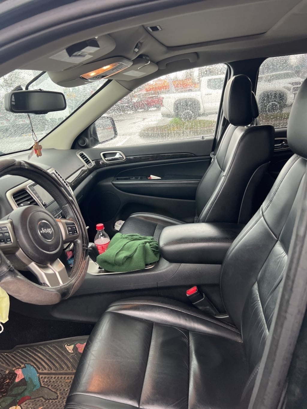 Used 2011 Jeep Grand Cherokee Laredo SUV