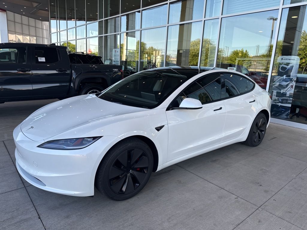 2025 Tesla Model 3's photo