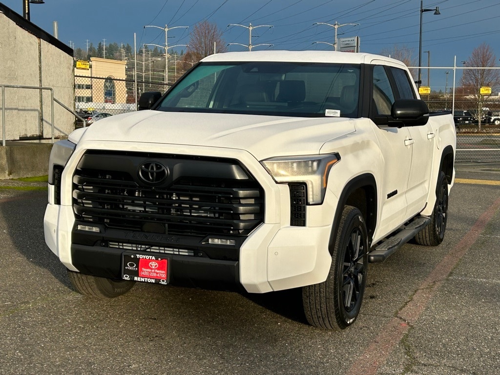 New 2026 Toyota Tundra Limited LIMITED CREWMAX 5.5