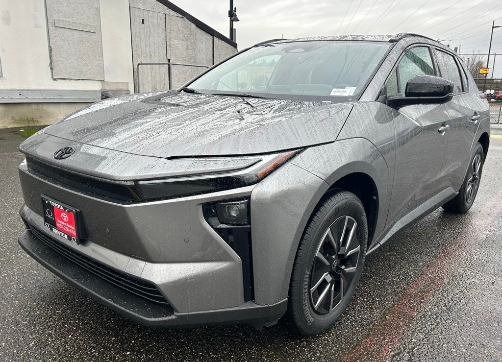 2026 Toyota bZ XLE's photo