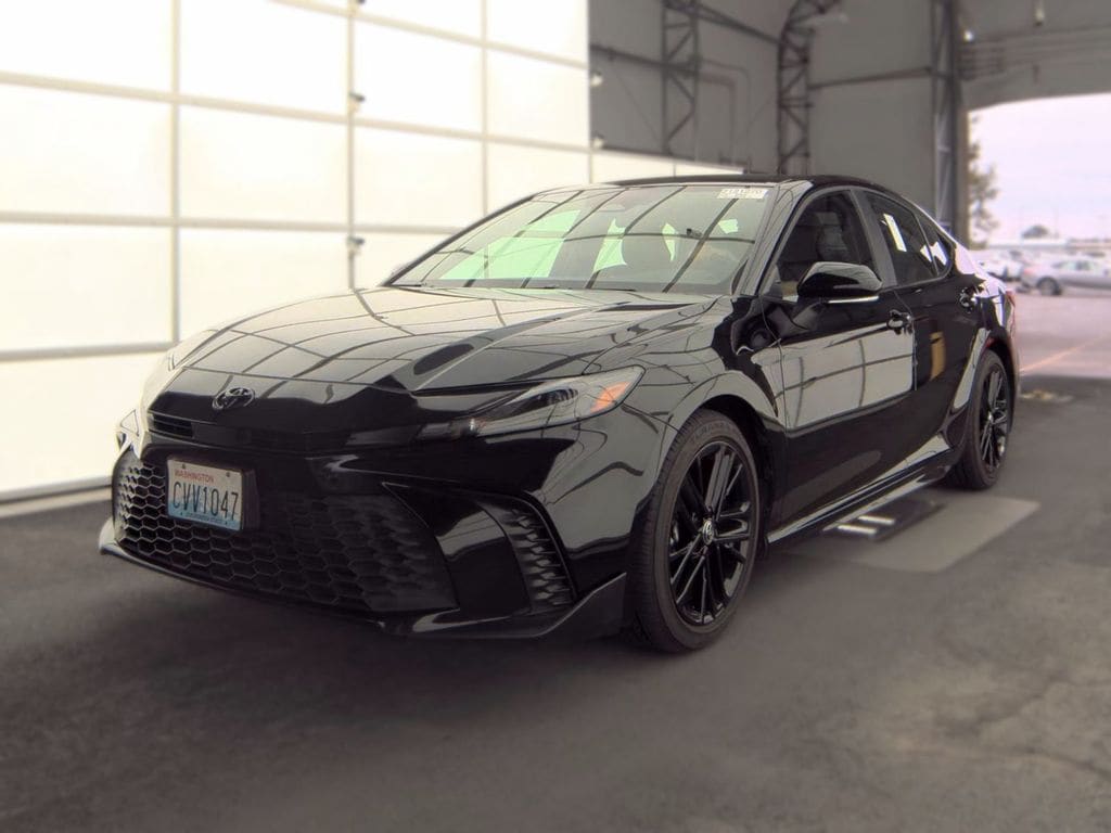 Used 2025 Toyota Camry SE Sedan
